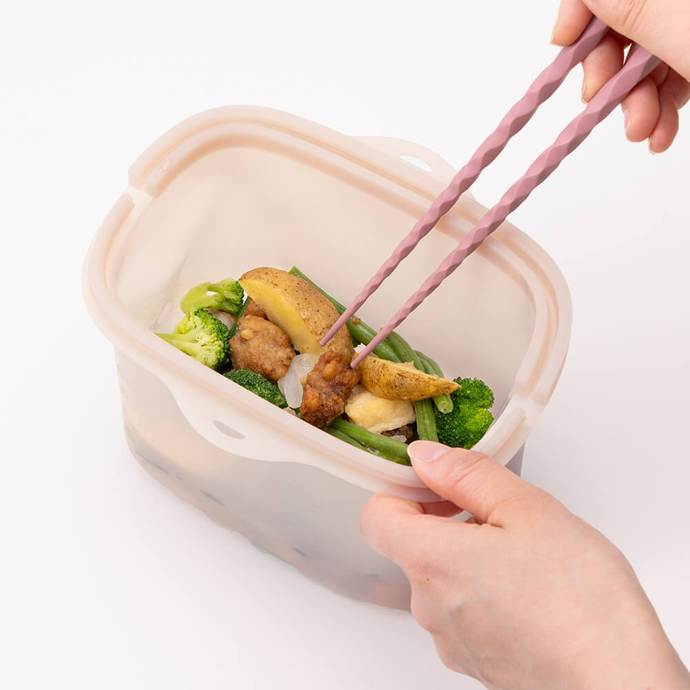 ベージュグレー