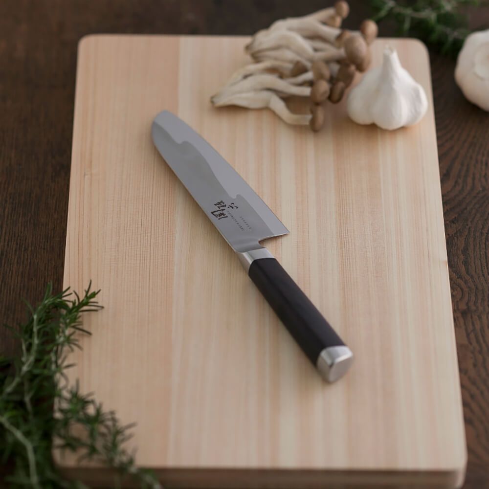 関孫六 15000ST 小三徳包丁 145mm: キッチン用品｜貝印公式オンライン