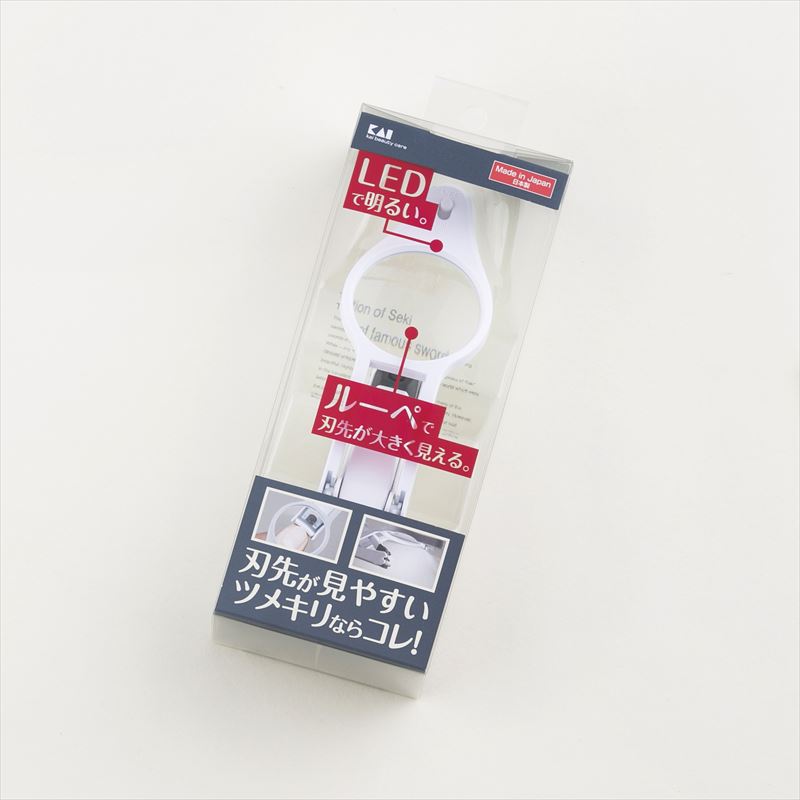 ＬＥＤルーペ付きツメキリ